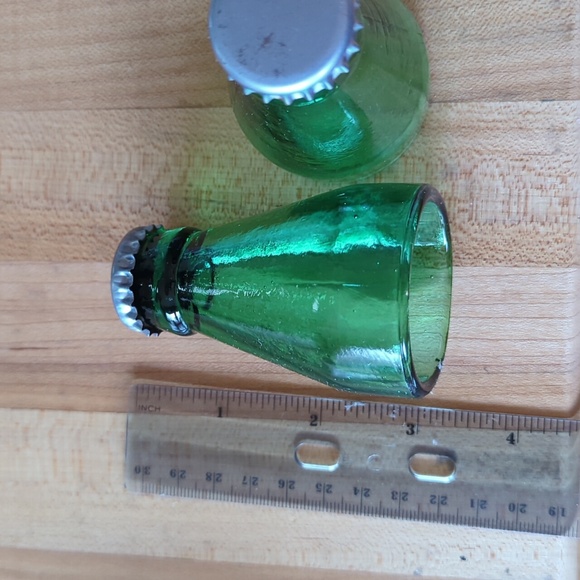 Shot glasses, set of two vintage green bottle top shot glasses - Picture 5 of 5